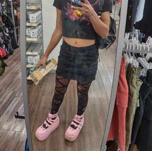 Meet your Posher, Celeste